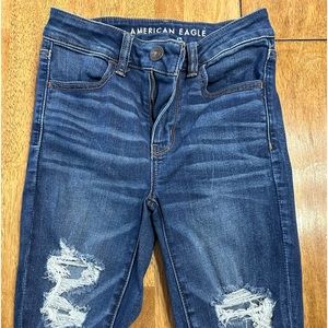 EUC AE Next Level Stretch Hi Rise Jegging Women’s size 2 short